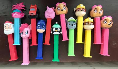 Pez vkladacky na cukriky, 