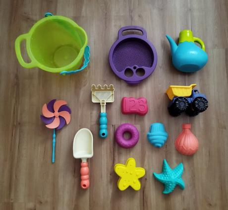 B-toys "sada hračiek na piesok" + 2ks navyše, 