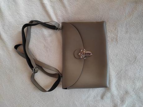 Hnedá crossbody kabelka, 