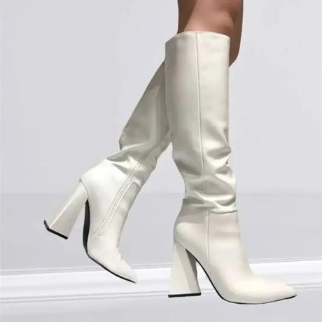 Biele extravagantné čižmy, 39