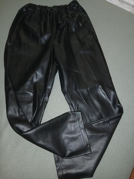 Nohavice, reserved,146