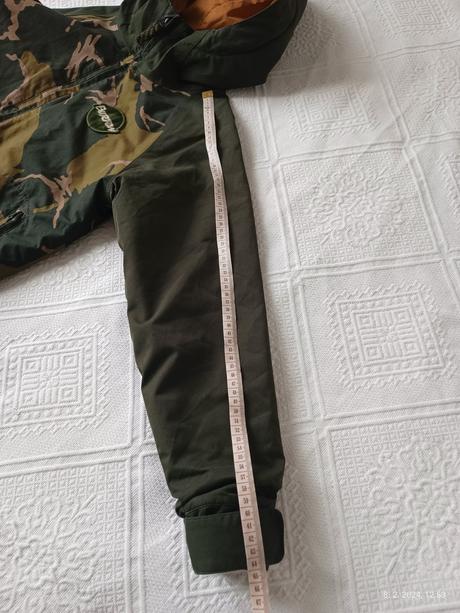 Detska bunda burton velkost 10-12 rokov, burton,152