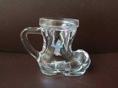 Pohárik - štamperlík slovensko,