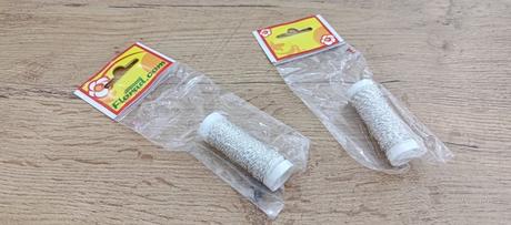 Drôtik ozdobný vlnkový - strieborný,