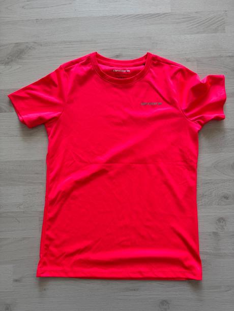 Fukncne tricko 152, 152