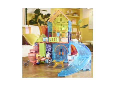 Magna-tiles pet playhouse,