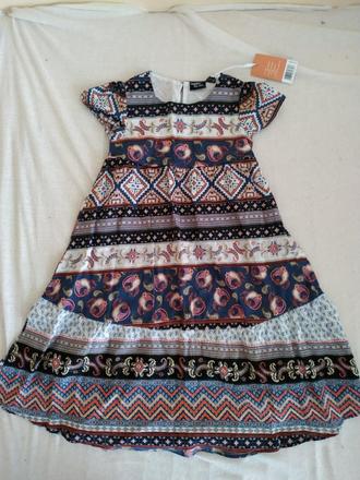 Krásne dlhé letné satocky pre veľkú paradnicu, lupilu,92