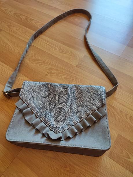 Dámska kabelka, 