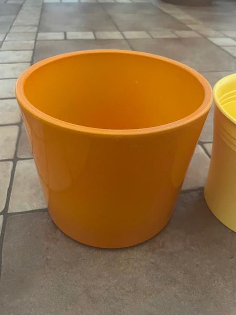 Keramický crepnik a plastový zdarma,