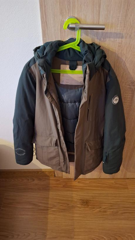 Zimná bunda zn.  pomdelux, pompdelux,158