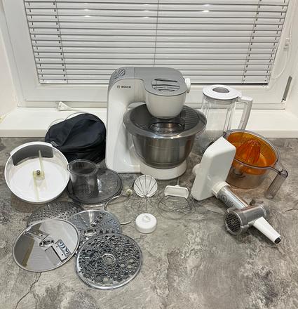 Bosch mum 54240 kuchynský robot málo použitý, bosch