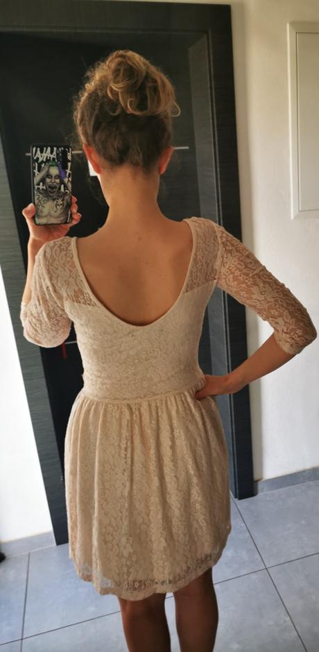 Krásne čipkované šaty zn. house, xs