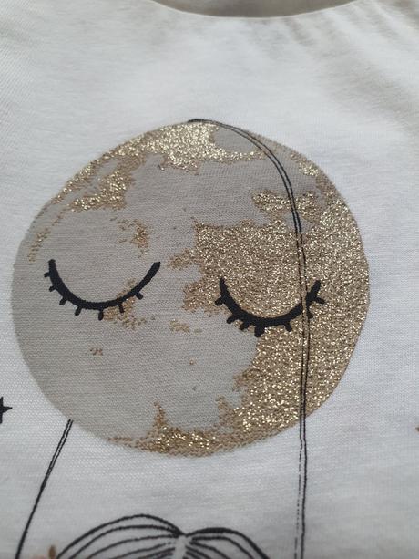 Tricko s trblietavym mesiacom, c&a,104