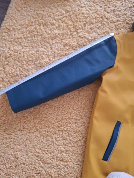 Zateplený a pogumovaný pršiplášť 7-8 r. fatface, 128