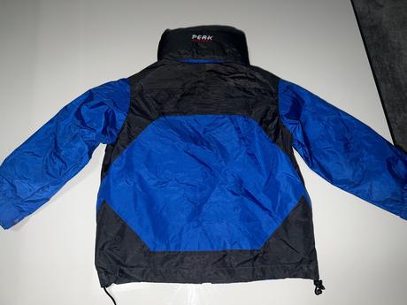 Prechodná bunda zn. peak performance, 110