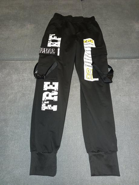 Tepláky kapsače, 164