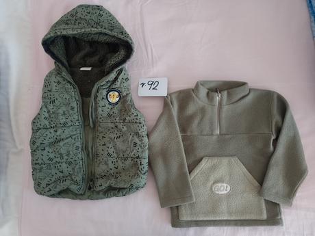 Vesta s mikinou v.92, 92
