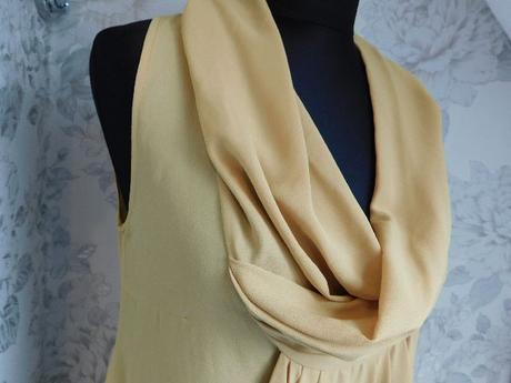 Pekne trendy saty, 36