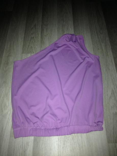 Tričko na jedno rameno, m