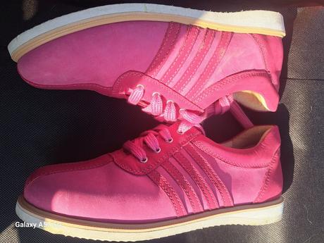 Ruzove poltopanky neoprot, 35