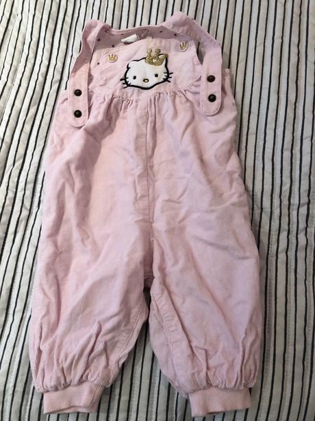 Menčestrové gate hello kitty, h&m,68