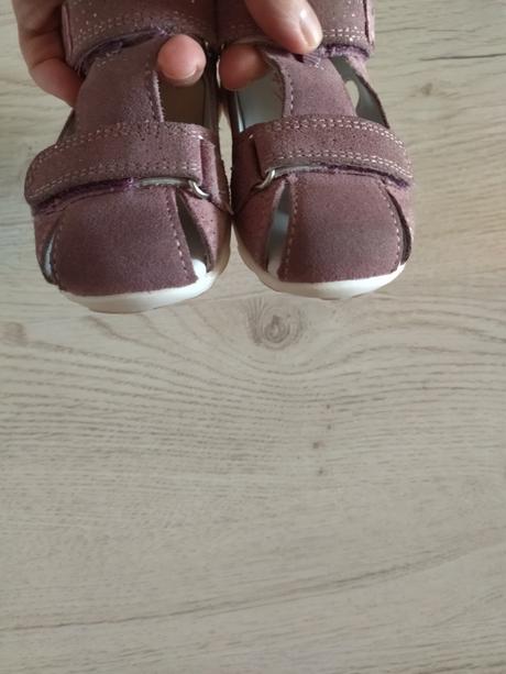 Celokožené sandále superfit - 3x obuté vnútri, superfit,22