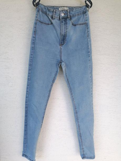 Rifle s vysokým pásom, pull&bear,s