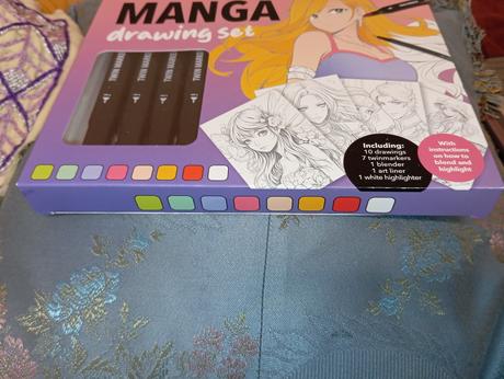 Set manga fixky s omaľovánkami, 