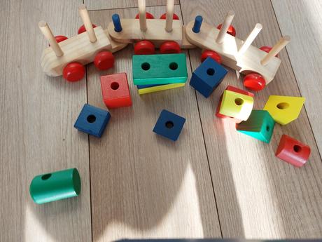 Dreveny vlak skladacka, 