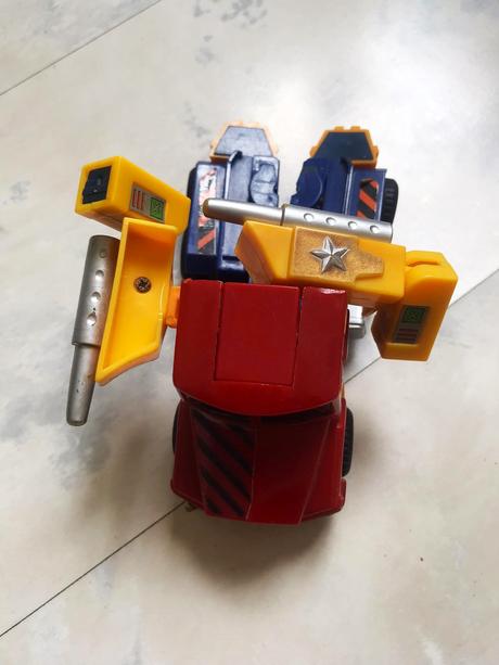 Staré autíčka,motorky,lietadlá 39 ks, 