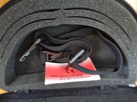 Športové okuliare s vymenitelnymi sklami, 