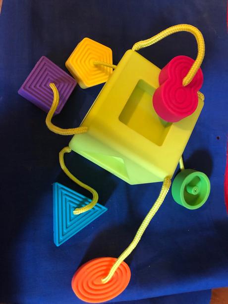 Fat brain toys vkladacka, 