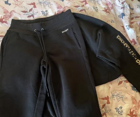 Teplakova suprava, dkny,s