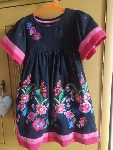 Vyšívané šaty desigual, desigual,104