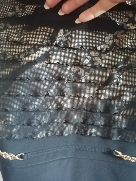 Nadherne rouge saty, m