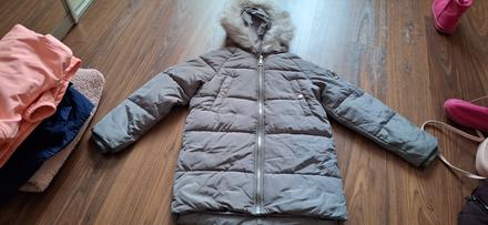 Zimna bunda, primark,146