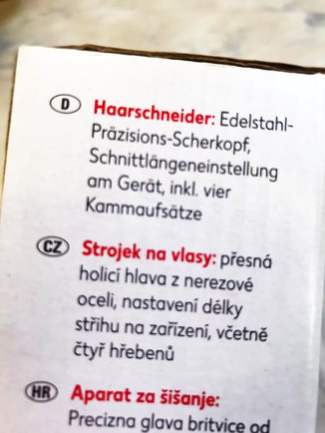 Zastrihávač na vlasy/fúzy,