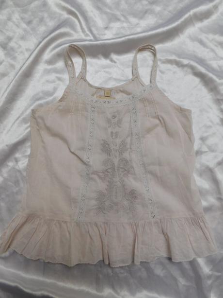 Kvalitny letny top, 140