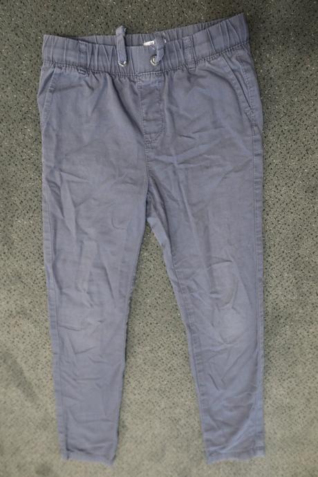 Tenké letné nohavice, 128