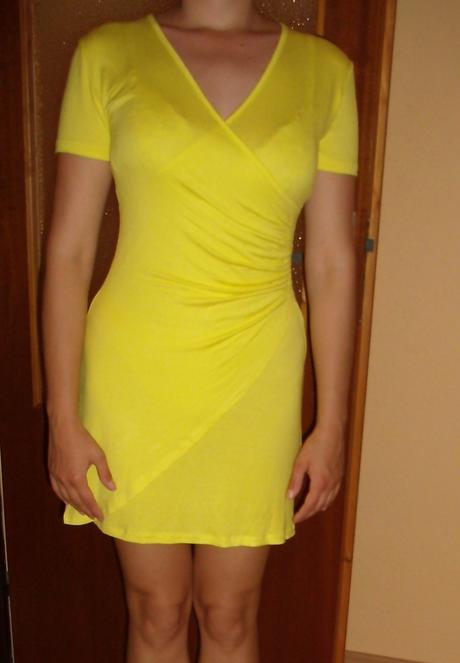 Letné minišaty na legíny, l