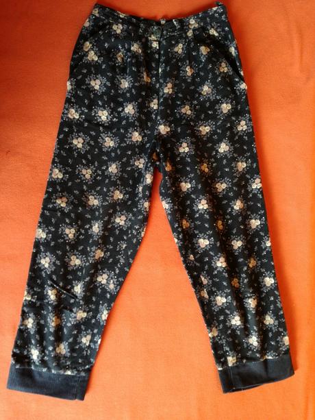 Nohavice s vysokým pásom a tričko 152-158, 158