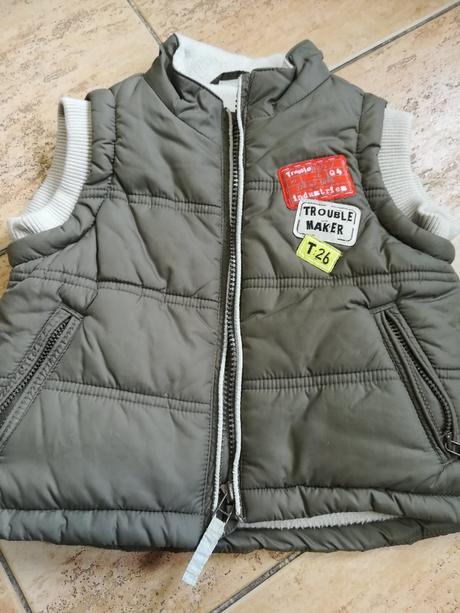 Zateplená vestička, marks & spencer,92