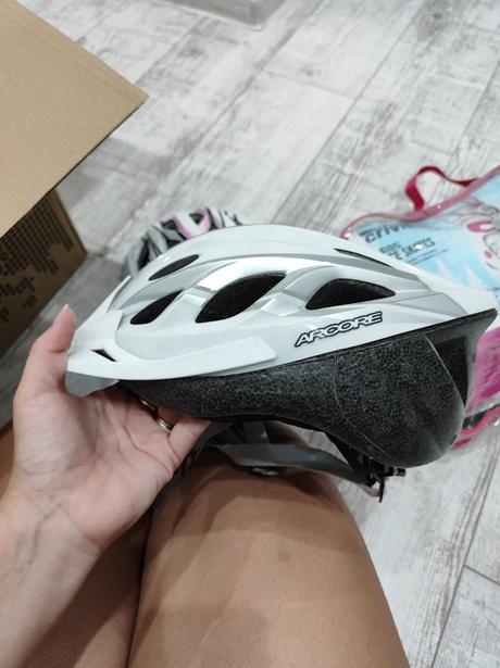 Cyklistická prilba arcore spax, 