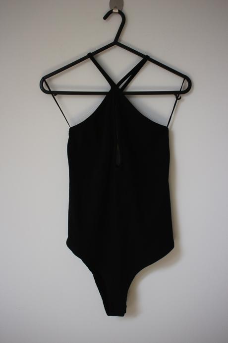 Čierne body, sinsay,m