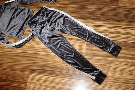 Zamatová súprava bik bok v. xs/s, xs