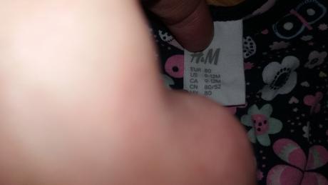 Motylikovo-kvetovane saty, h&m,80