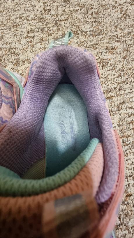 Skechers, skechers,33