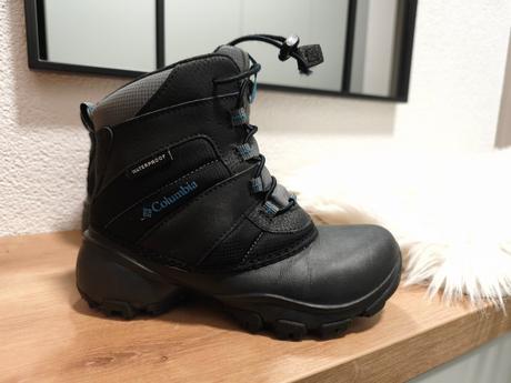 Snehule columbia, columbia,34