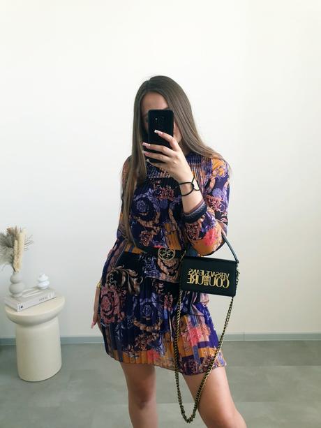 Vzorované šaty s, s