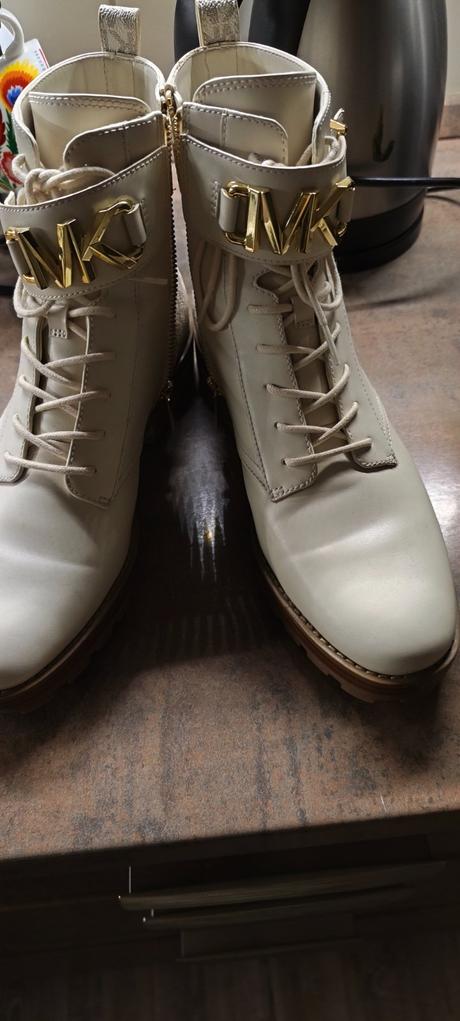 Predám čižmy, michael kors,41